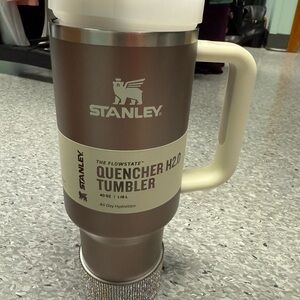 Stanley Flowstate Tumbler in Brown